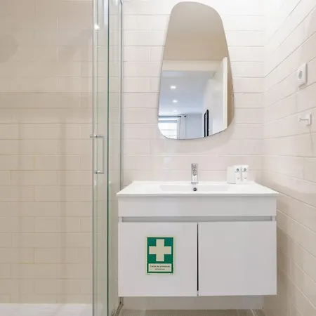 Bright & Characterful By Hostwise Apartamento *