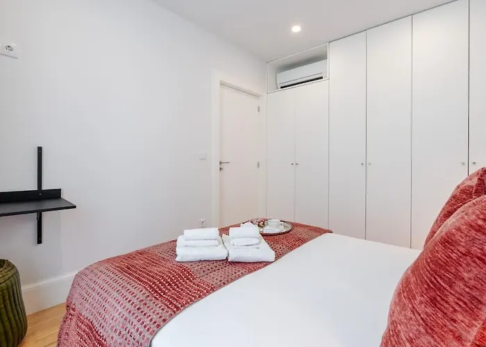 Bright & Characterful By Hostwise Apartman *