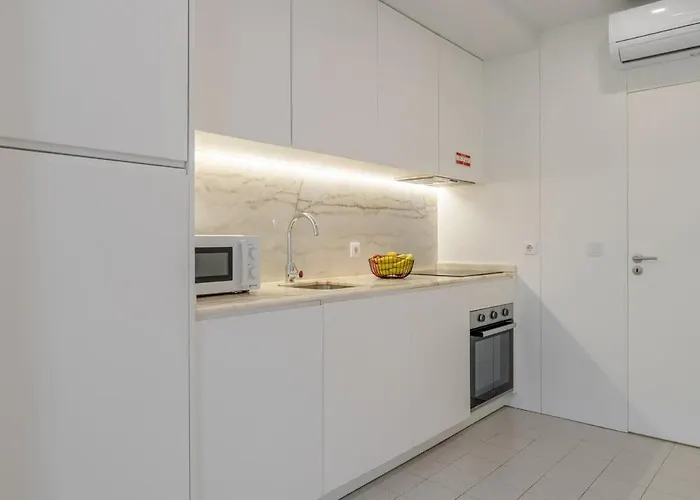 Apartman Bright & Characterful By Hostwise